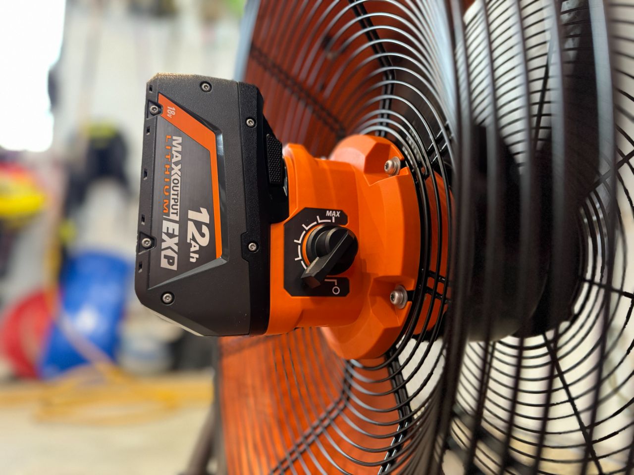 RIDGID 18V Brushless Hybrid 18” Drum Fan