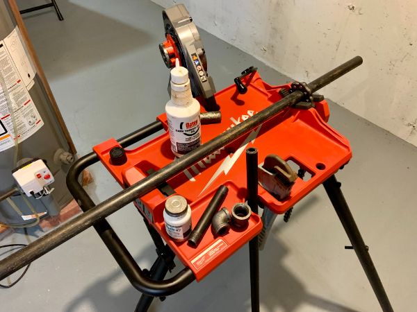 Milwaukee 6” Leveling Tripod Chain Vise