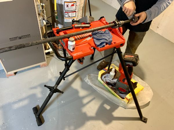 Milwaukee 6” Leveling Tripod Chain Vise