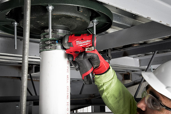 Milwaukee M12 Surge -rain leader clamps