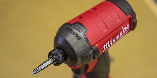 milwaukee-m18-fuel-surge-hydraulic-driver