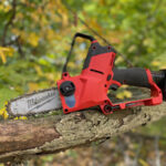 Milwaukee M12 FUEL HATCHET Pruning Saw